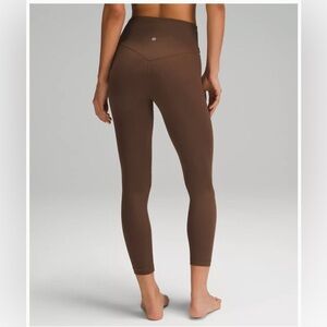 NWT Lululemon V front align leggings Java size 8